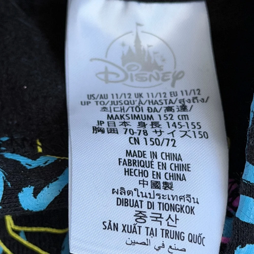 Disney Space traveler Stitch Hoodie size YL (11/12)